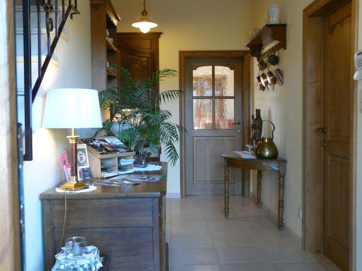 Bed and Breakfast L'orchidée Rochehaut Exterior foto